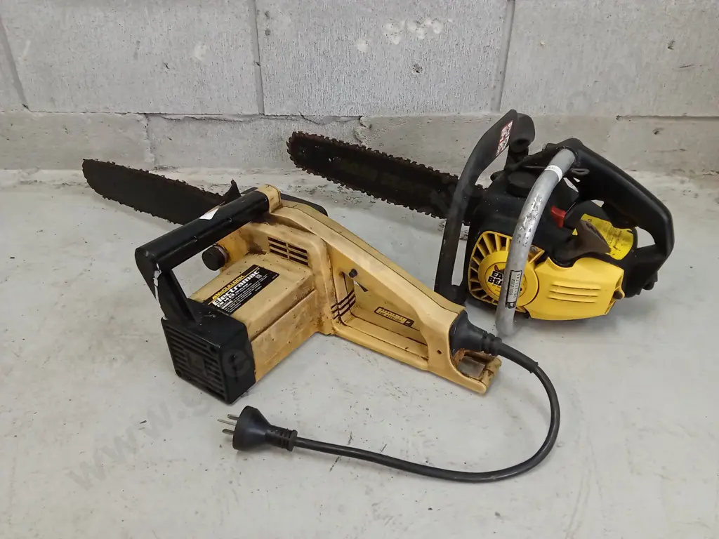 PAIR OF GAS AND ELECTRIC CHAINSAWS Image 1++