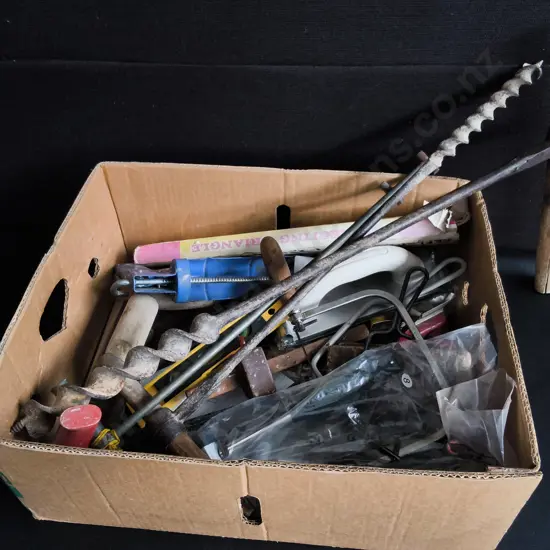 MIXED BOX OF VINTAGE HAND TOOLS