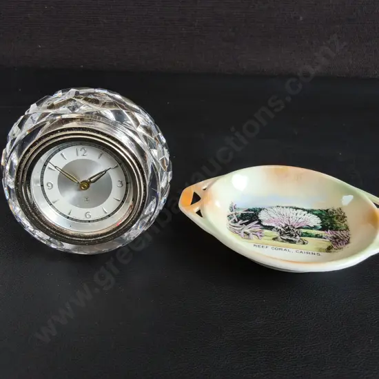 VINTAGE WESTMORE GERMANY CRYSTAL DESK CLOCK, AND VICTORIA CZECHOSLOVAKIA HAND PAINTED SOUVENIR DISH, TALLEST H 9 CM