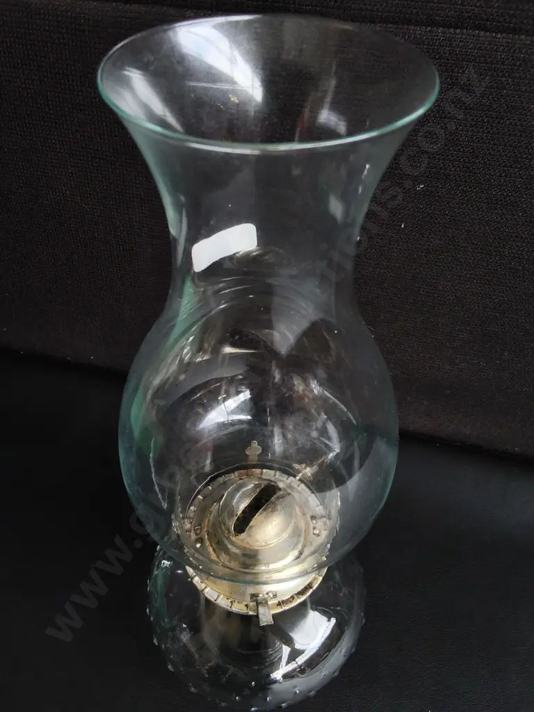VINTAGE CLEAR GLASS KEROSENE/OIL LAMP WITH DOTTED BASE, H 34 CM Image 1++