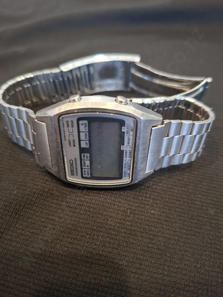 WATCH SEIKO A127-5029A DIGITAL CHRONOGRAPH Image 1++