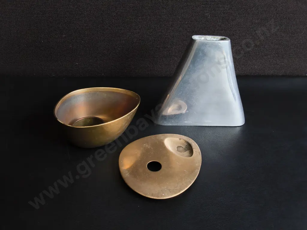 AESOP SOLID BRASS OIL BURNER AND METAL VASE, TALLEST H 14 CM Image 1++