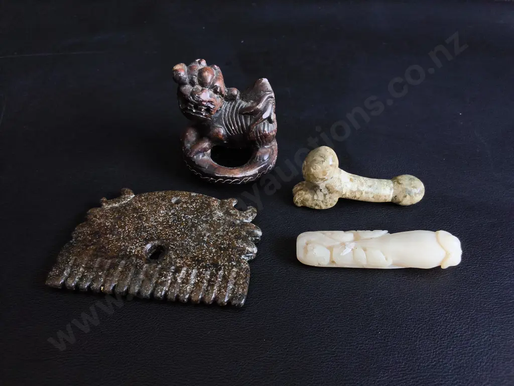VINTAGE CHINESE CARVED JADE AND STONE ITEMS, 4 PIECES, TALLEST H 6 CM Image 1++