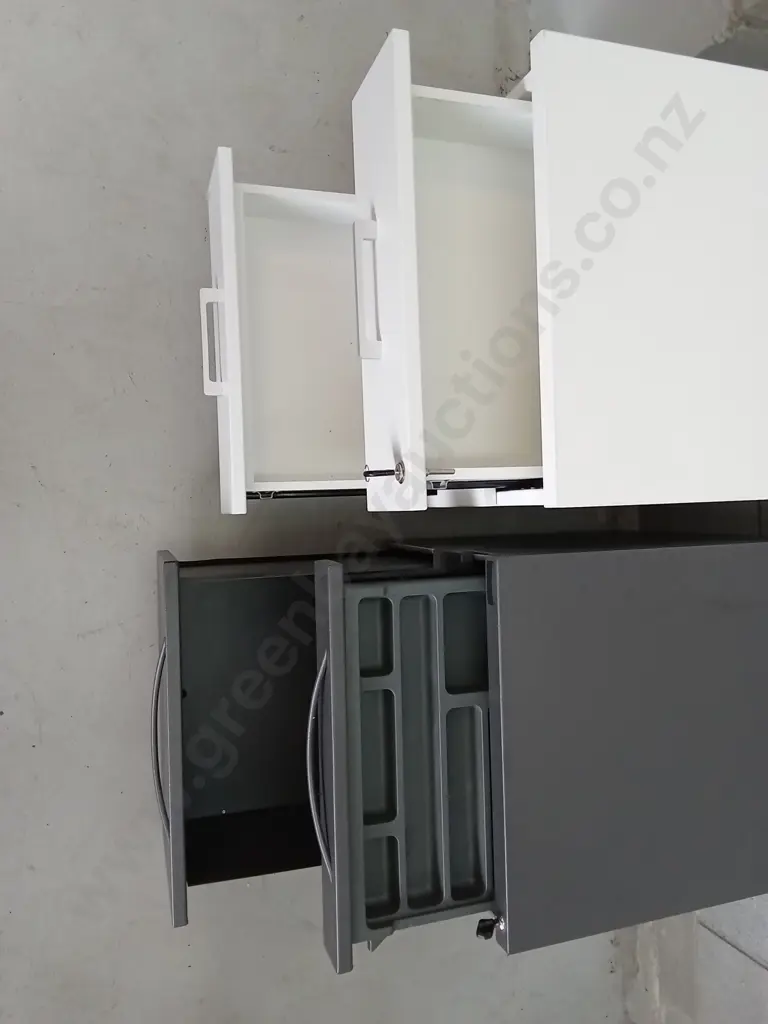 TWO FILING CABINETS, WHITE IS H 64CM X W 48CM X D 48CM Image 1++