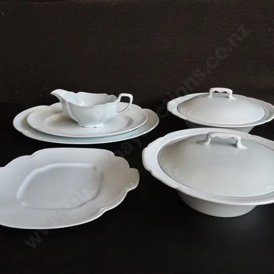 VINTAGE JOHNSON BROS GREYDAWN SERVING WARE, 6 PIECES, INCLUDING TUREENS, PLATTERS, SAUCE BOAT, WIDEST W 36 CM