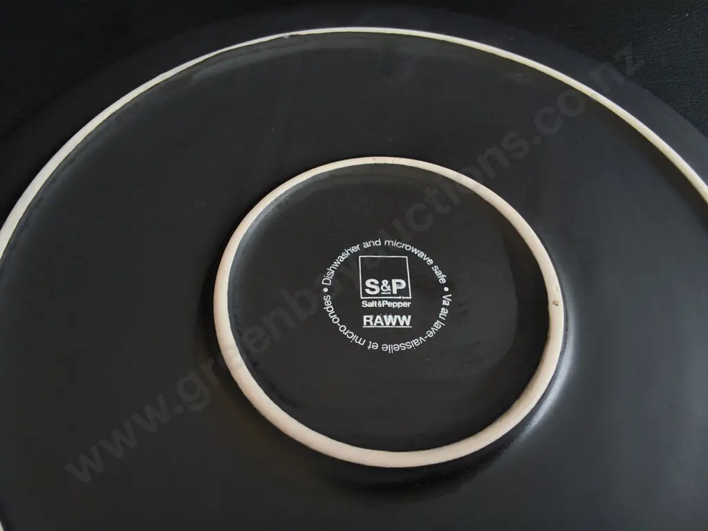 SET OF 16 PLATES, WIDEST DIA 27 CM Image 1++