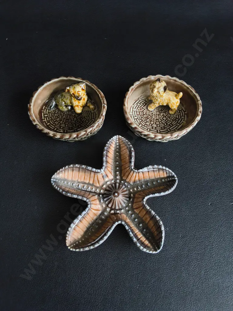 VINTAGE WADE CERAMICS PORCELAIN TRINKET DISHES, 3 PIECES, WIDEST W 11 CM Image 1++
