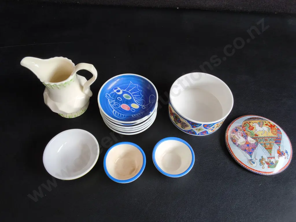 MIX OF KITCHENWARE, INCLUDING CREAMER AND SMALL DISHES, TALLEST H 9 CM Image 1++