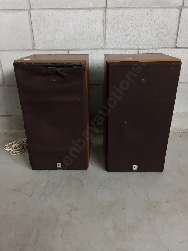 PAIR OF CELESTION SPEAKERS Image 1++