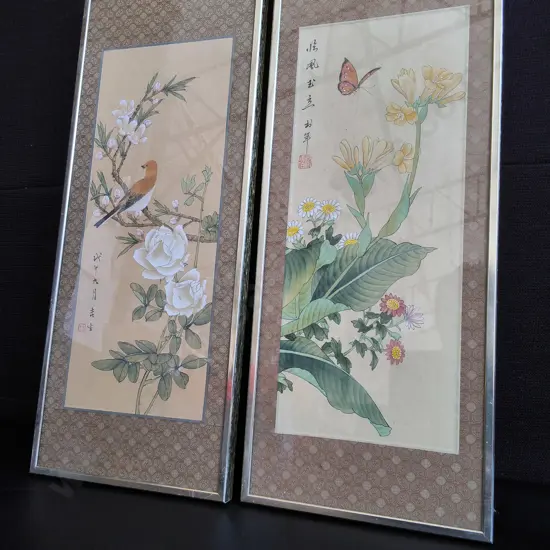 PAIR OF VINTAGE CHINESE SILK PAINTINGS, FRAMED, H 51 CM X W 21 CM
