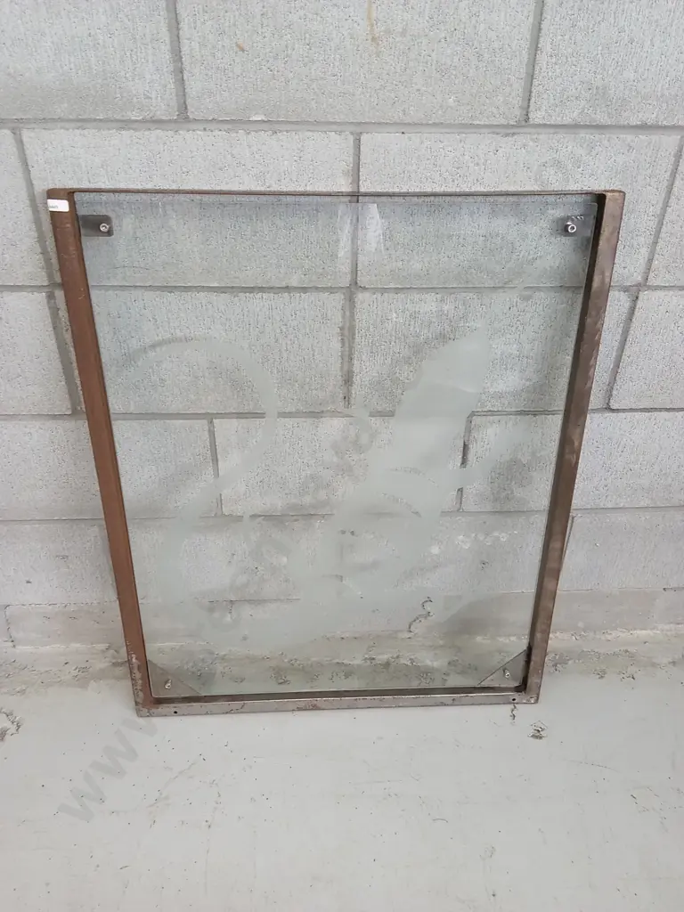 VINTAGE METAL FRAMED GLASS PANEL LIZARD FROST PRINT, 85CM X 70CM Image 1++