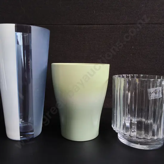 MIX OF 3 VASES, TALLEST H 25 CM