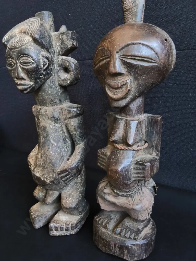 PAIR OF VINTAGE AFRICAN HAND CARVED WOODEN TRIBAL STATUES, TALLEST H 35 CM Image 1++