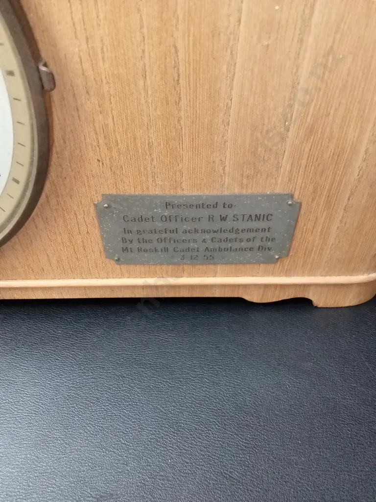 VINTAGE JUNGHANS MECHANICAL MANTEL CLOCK H21CM Image 1++