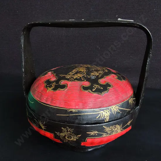 VINTAGE CHINESE PERANAKAN WEDDING BASKET, H 22 CM