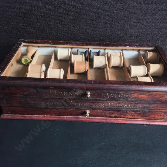 ANTIQUE CLARK'S "ANCHOR" STRANDED COTTON FOR EMBROIDERY WOODEN SEWING THREAD DISPLAY AND STIRAGE CABINET, W 40 CM