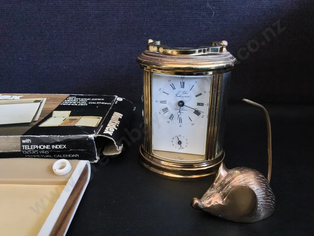 VINTAGE MID CENTURY DESK ACCESSORIES, INCLUDING BOXED MULTIDEX DESK ORGANIZER, CARRIAGE CLOCK, AND METAL MOUSE Image 1++