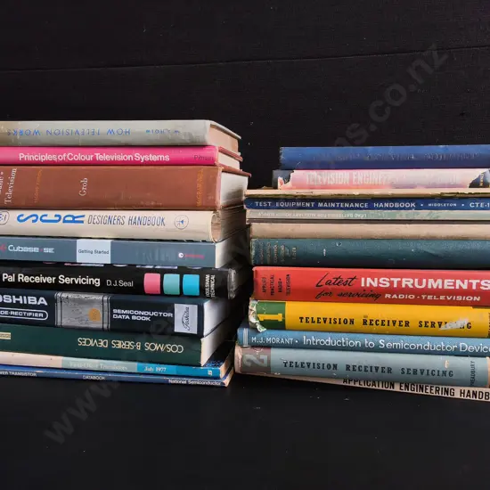 COLLECTION OF VINTAGE BOOKS ON ELECTRONICS, RADIO, AND TELIVISION REPAIR