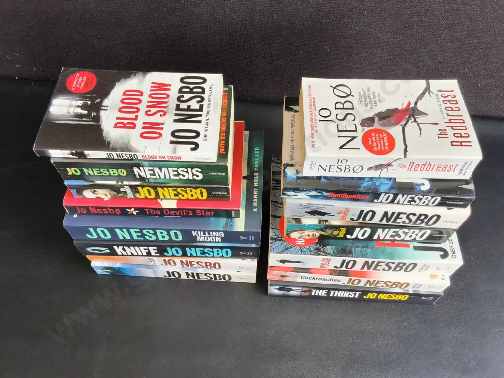 COLLECTION OF JO NESBO BOOKS, 15 PIECES Image 1++