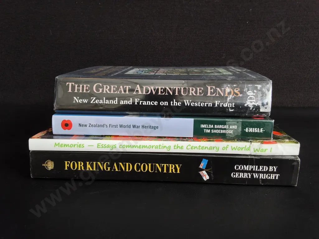4 BOOKS ON NZ MILITARY AND HISTORY Image 1++