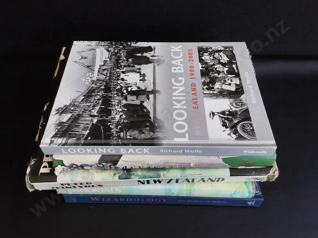 MIX OF 5 BOOKS Image 1++