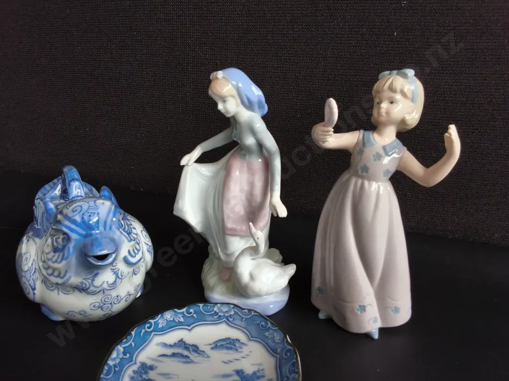 COLLECTION OF VINTAGE CERAMIC AND PORCELAIN PIECES, 4 PIECES, TALLEST H 18 CM Image 1++