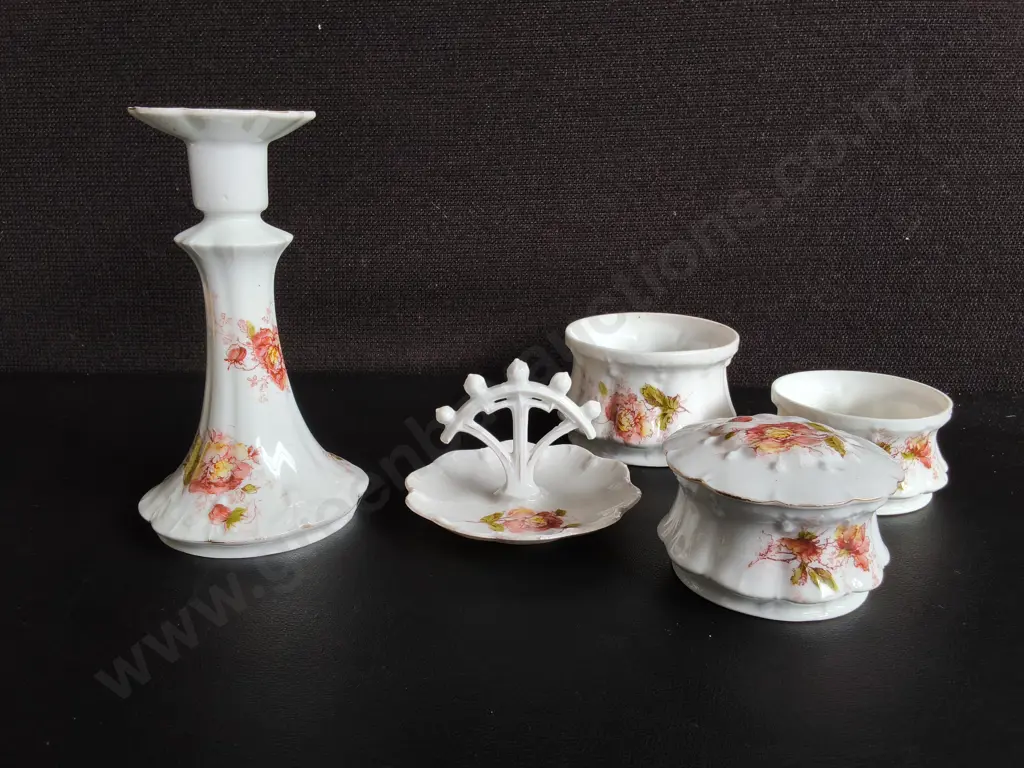 5 PIECES VINTAGE PORCELAIN VANITY SET, TALLEST H 16 CM, DAMAGE PICTURED Image 1++