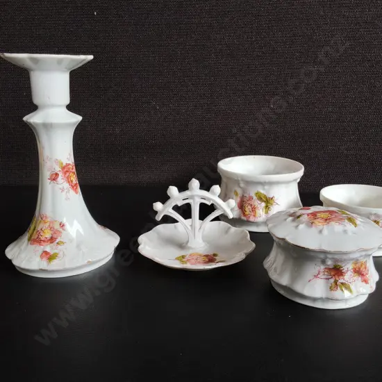 5 PIECES VINTAGE PORCELAIN VANITY SET, TALLEST H 16 CM, DAMAGE PICTURED