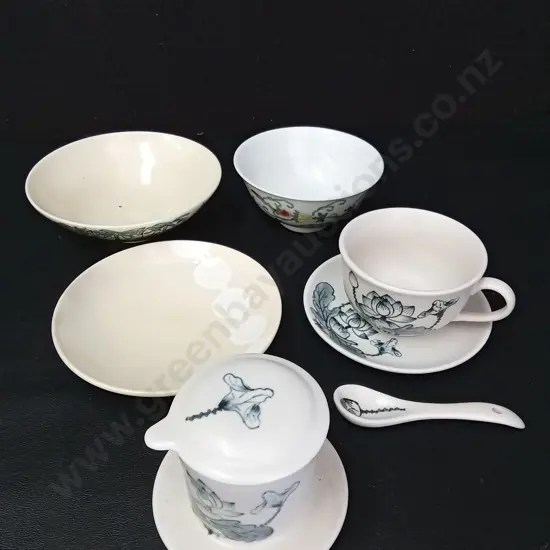 ASSORTED AISIAN DISHES LARGEST D14CM