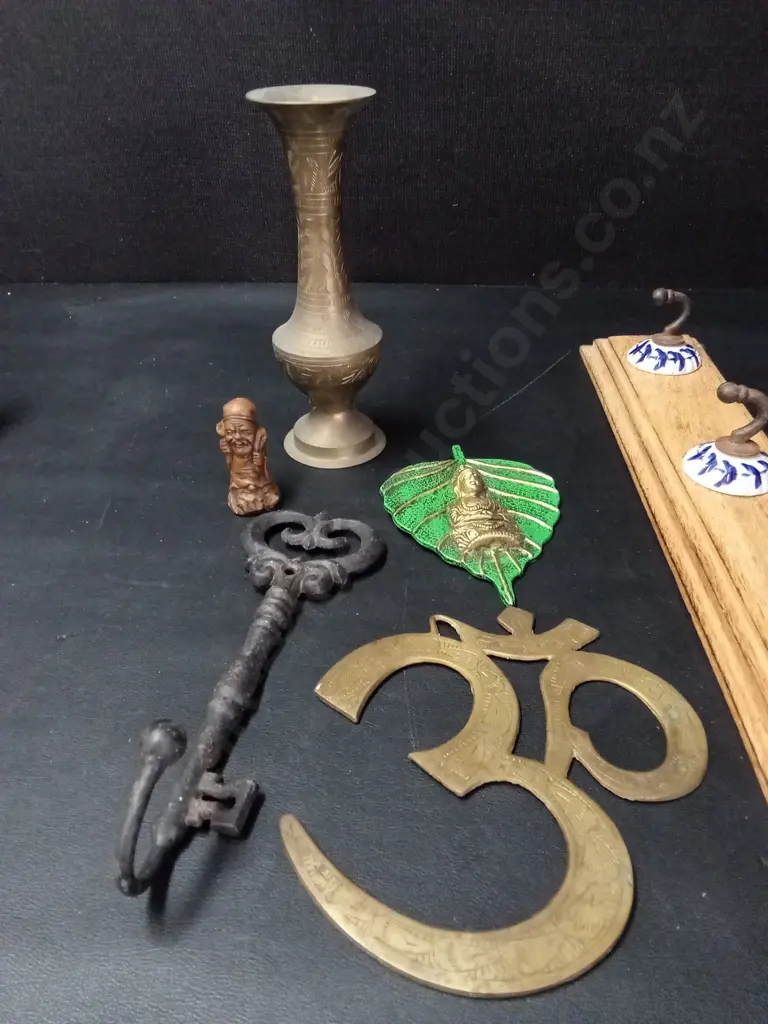 MIX OF ITEMS Image 1++