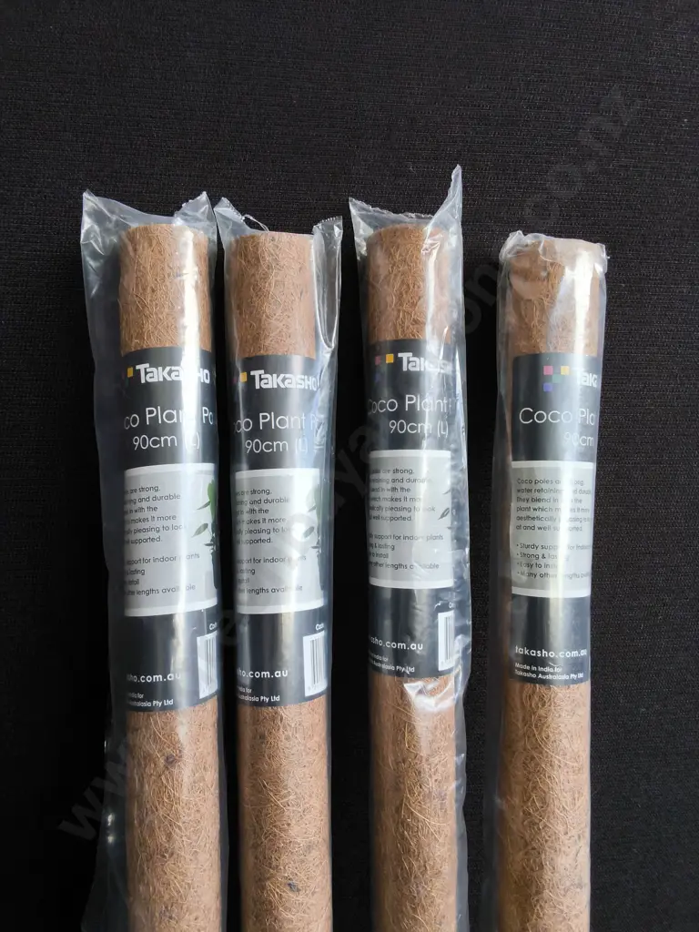 4 BRAND NEW TAKASHO PLANT POLES, 90 CM Image 1++