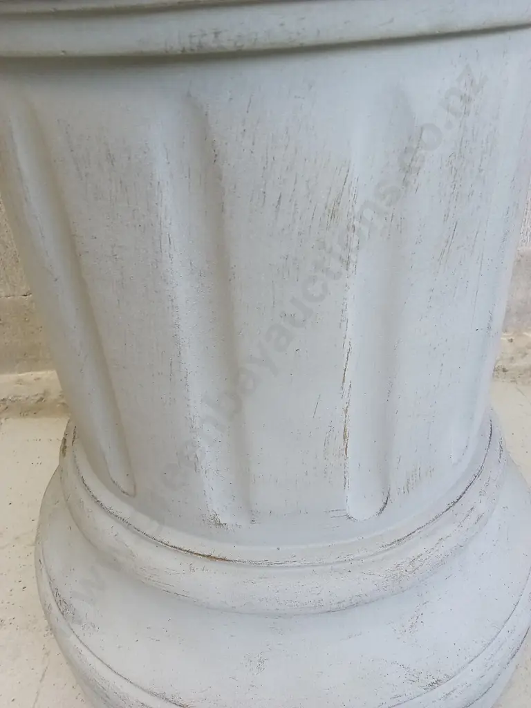 BRAND NEW CIRCLE GARDEN PEDESTAL, H 45CM Image 1++