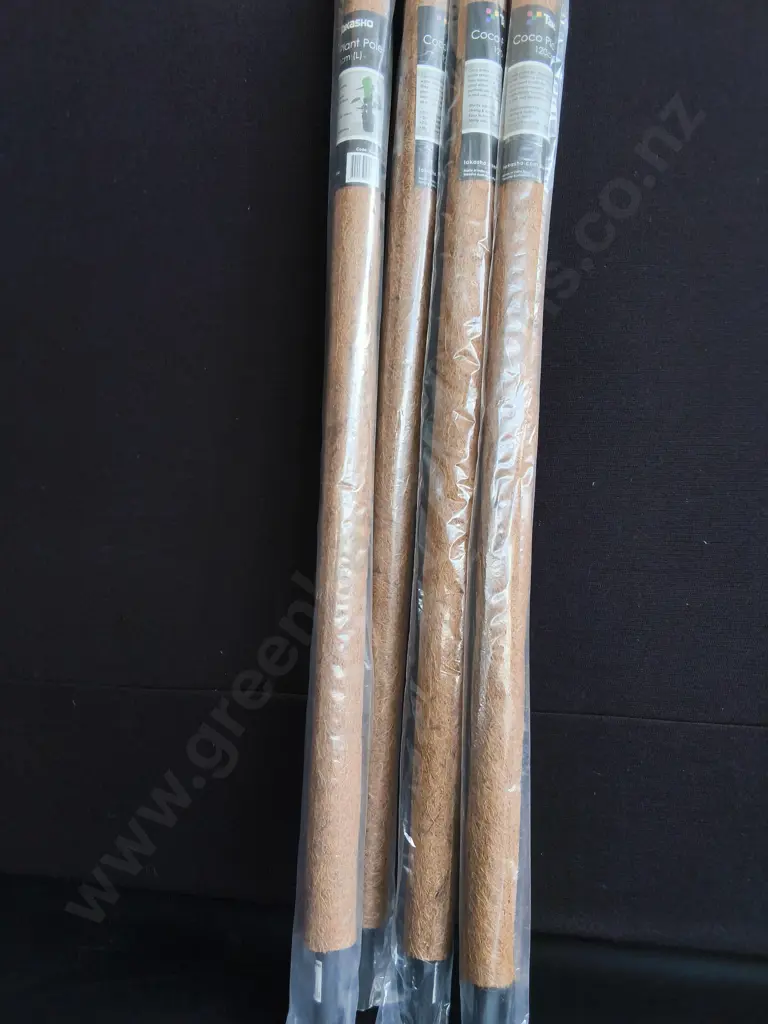 4 BRAND NEW TAKASHO PLANT POLES, 120 CM Image 1++