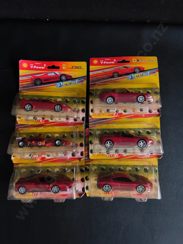 6 PIECE COLLECTION OF BRAND NEW 1:38 SCALE HOT WHEELS SHELL V-POWER FERRARI DIE CAST MODEL CARS Image 1++
