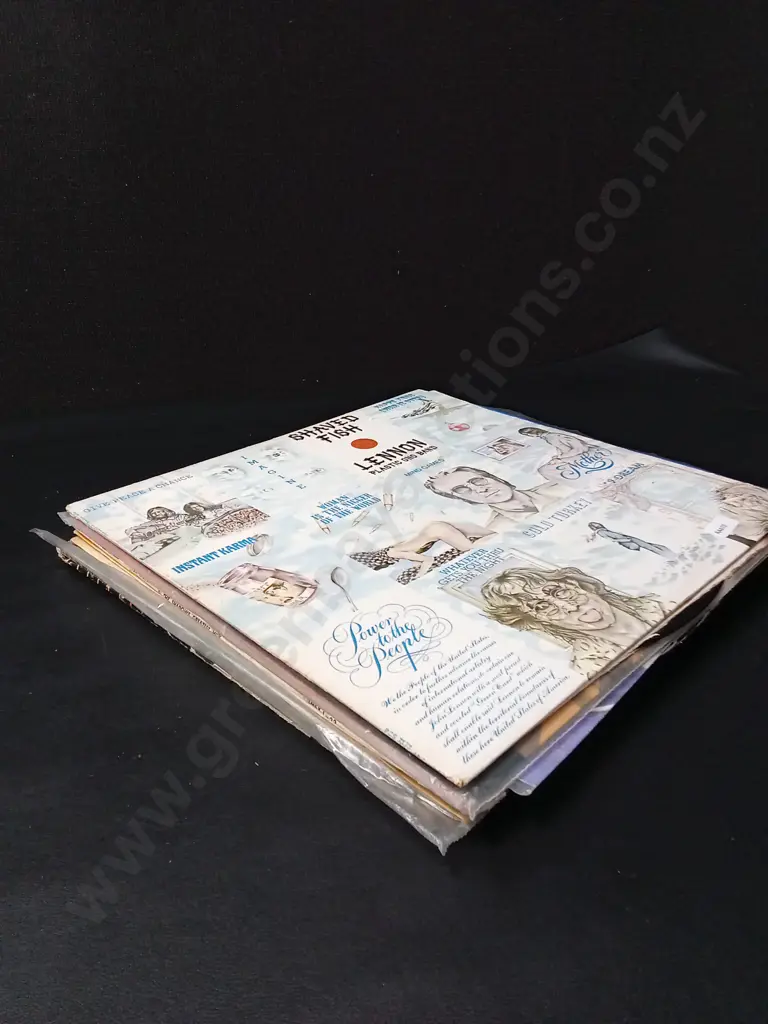 14 VINYL RECORDS Image 1++