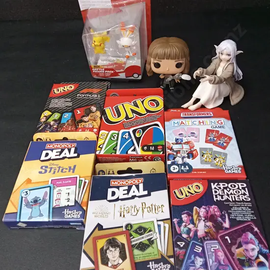 MIX OF AND TOYS