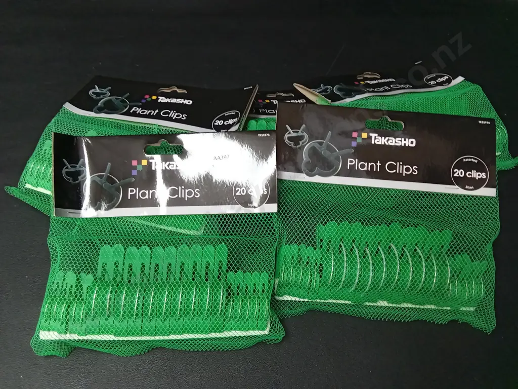 5 TAKASHO PLANT CLIPS 20 PACKS Image 1++