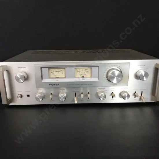 WORKING ROTEL INTERGRATED STEREO AMPLIFIER RA-913