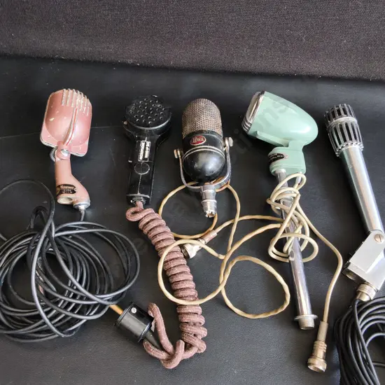COLLECTION OF 5 VINTAGE MICROPHONES, UNTESTED, TALLEST H 33 CM