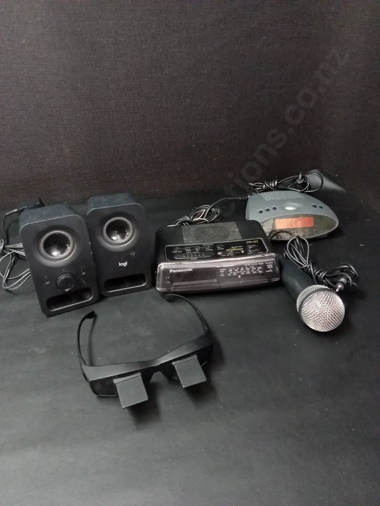 ASSORTED ELECTRICAL ITEMS ALL WORKING Image 1++