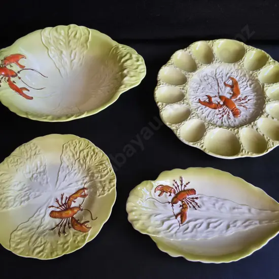 VINTAGE CARLTON WARE "LOBSTER AND LETTUCE" SALAD WARE, 4 PIECES, WIDEST W 34 CM