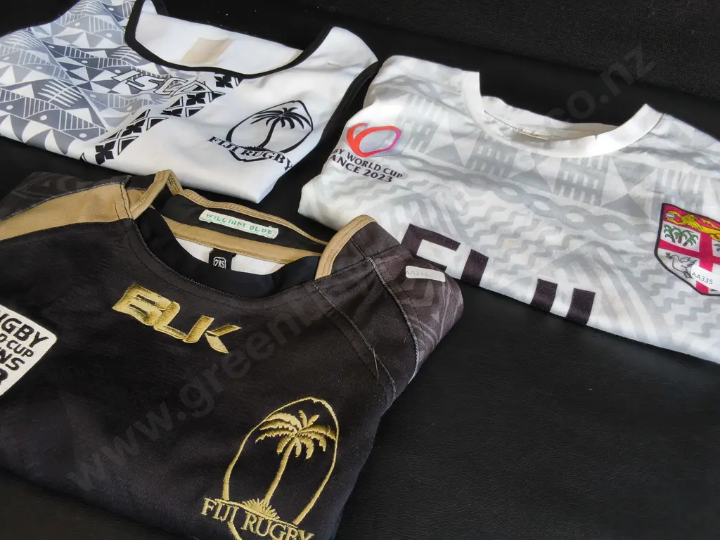 3 FIJI RUGBY JERSEYS, SIZES S AND 2XS Image 1++