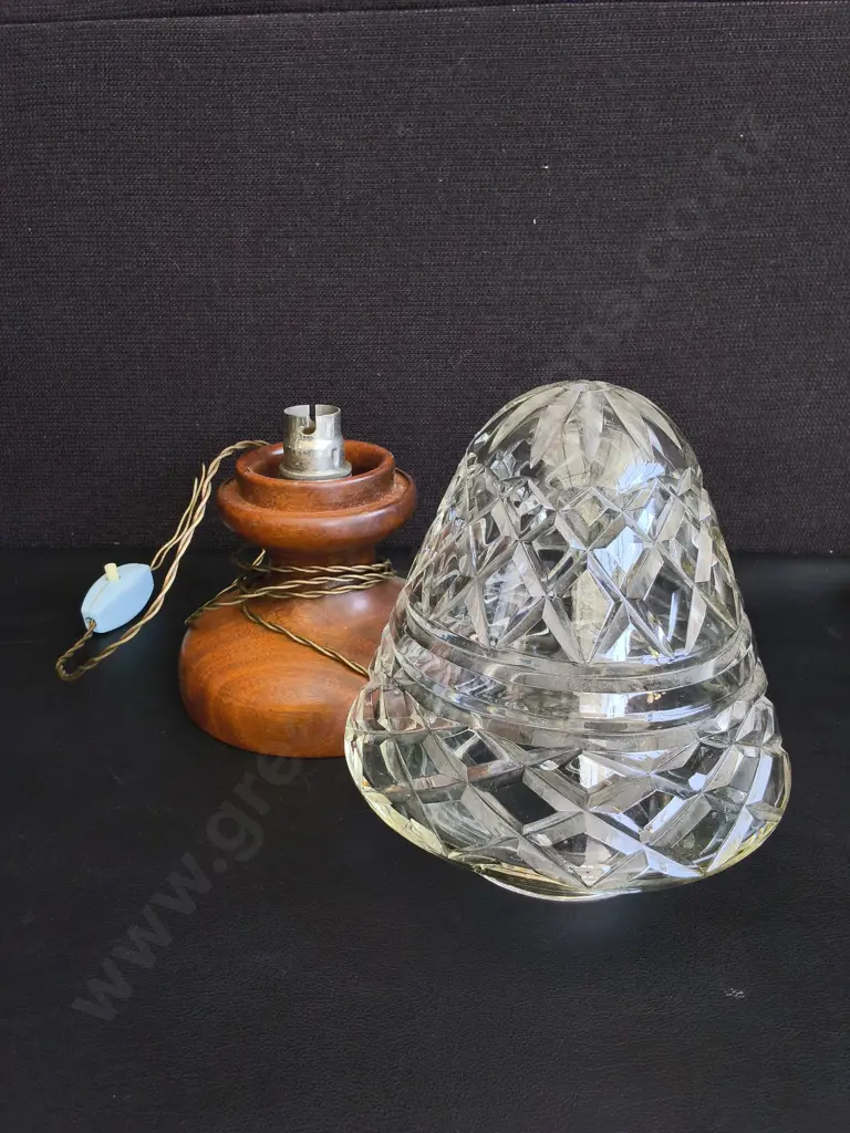 VINTAGE TABLE LAMP WITH TURNED WOODEN BASE AND CUT GLASS SHADE, (No Plug)  H 27 CM Image 1++