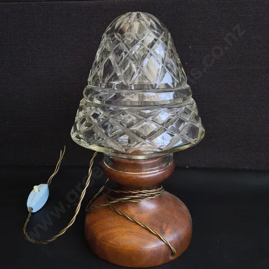 VINTAGE TABLE LAMP WITH TURNED WOODEN BASE AND CUT GLASS SHADE, (No Plug)  H 27 CM