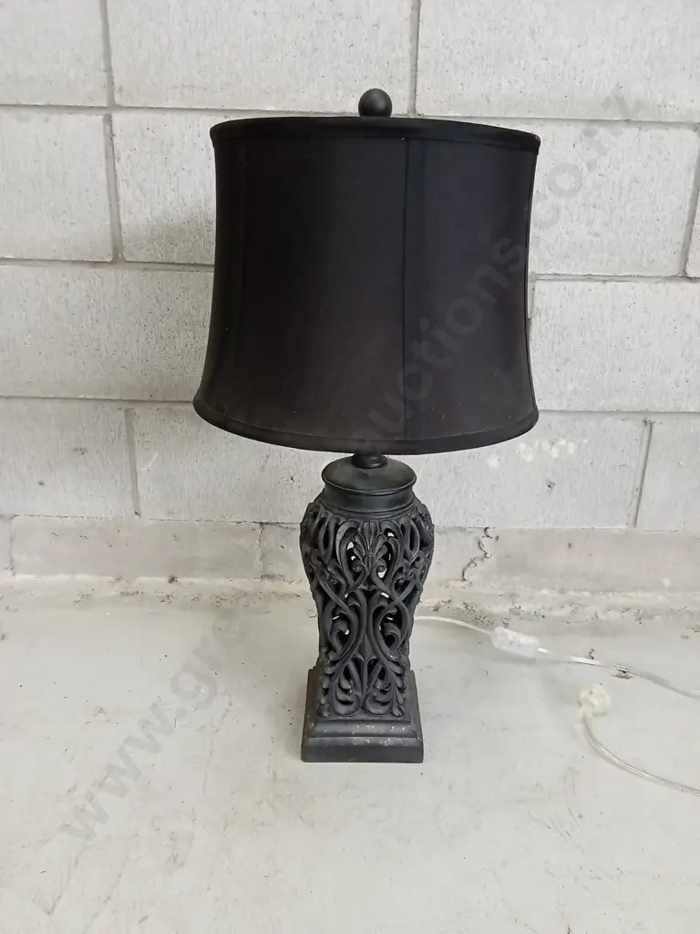 ORIEL CLASSIC TABLE LAMP, 72CM Image 1++