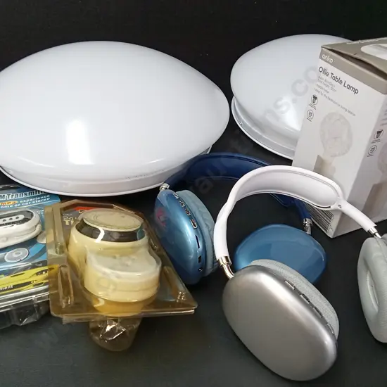 BOX OF MIXED ITEMS