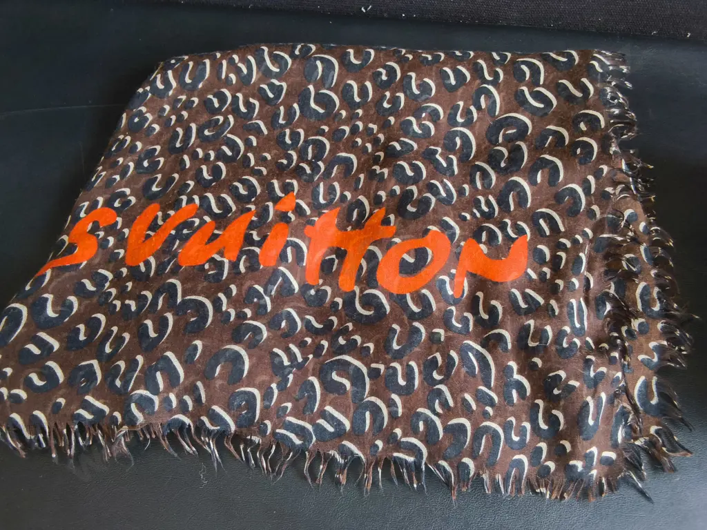 100% WOOL SHAWL/ SCARF Image 1++