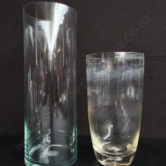 PAIR OF GLASS VASES, TALLEST H 42 CM