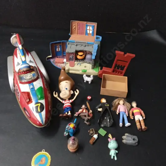 VINTAGE CHILDRENS TOYSS