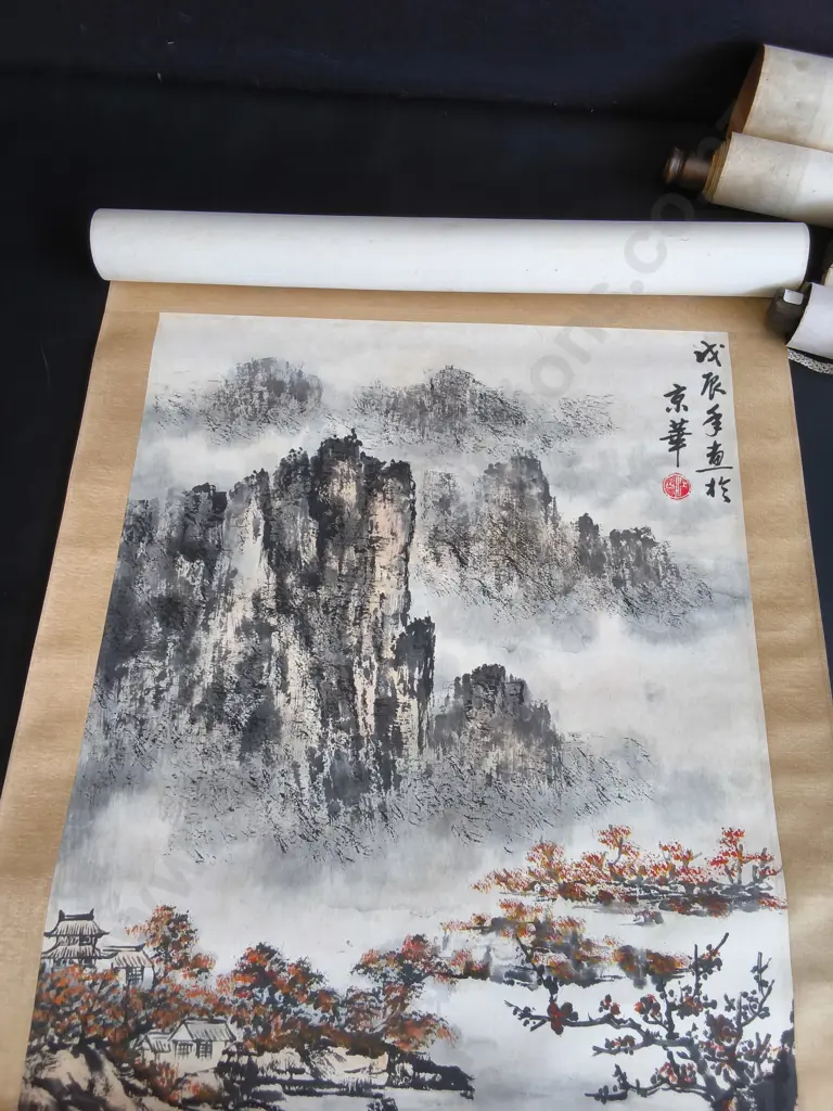 4 VINTAGE TRADITIONAL HANGING SCROLLS Image 1++
